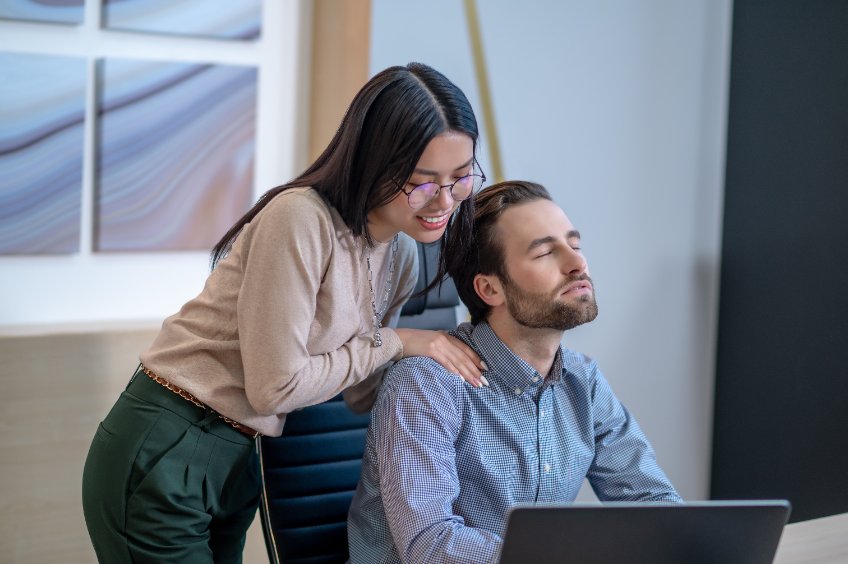 Massage en entreprise : Quels intérêts pour les collaborateurs ?